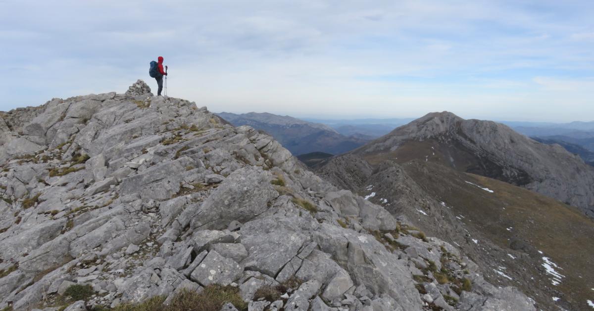 Pico Colines y Peña La Cueva
